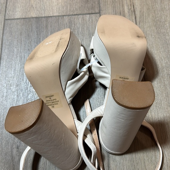 NEW! Steve Madden Lala Ankle Strap Platform Sandal - Size 7 - Picture 12 of 16